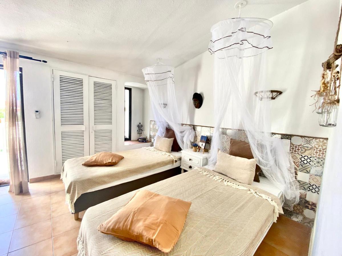 דירות אלבופיירה Cosy Little House מראה חיצוני תמונה